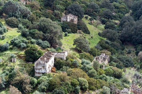 Abandoned mining town of Naracauli