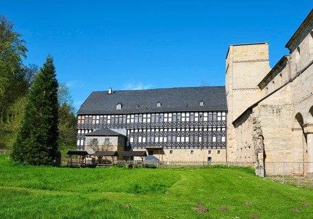 Amtshaus with Paulinzella Monastery