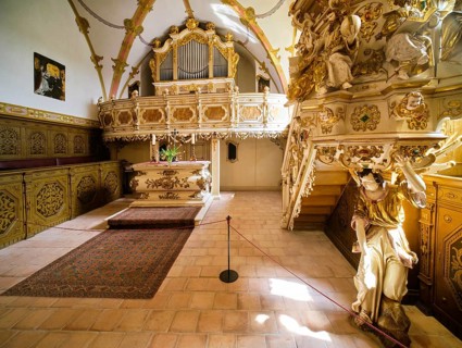 Chapel with organ by Gottfried Silbermann