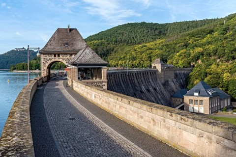 Gate houses on dam