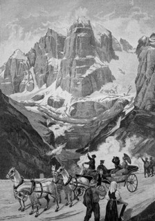Horse-drawn carriage on the road to Madonna die Campiglio