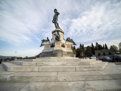 Statue of David in Piazzale Michelangelo