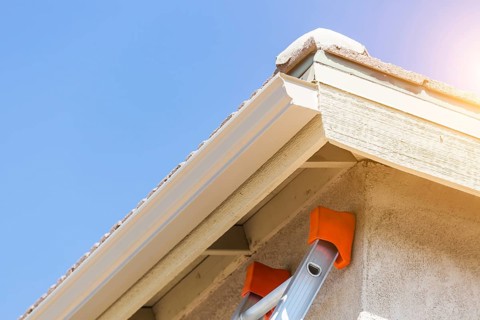 House with new seamless aluminum rain gutters