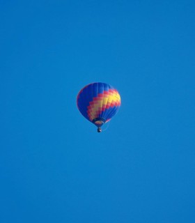 Heissluftballon in der Luft