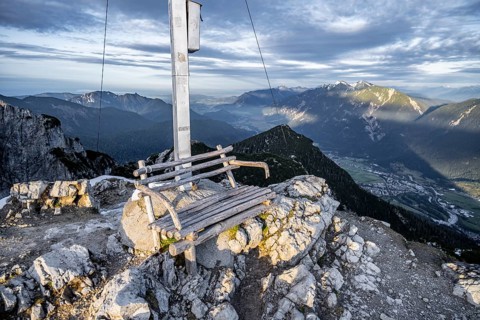 Wooden bench at the Kramerspitz