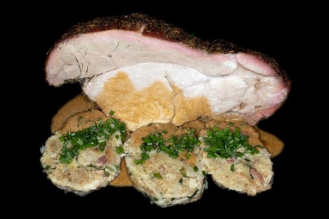 Schweinebraten mit Tiroler Speckknoedel