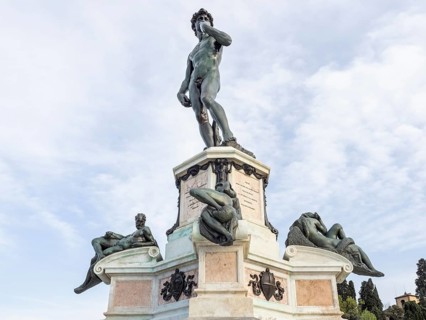 Statue of David in Piazzale Michelangelo