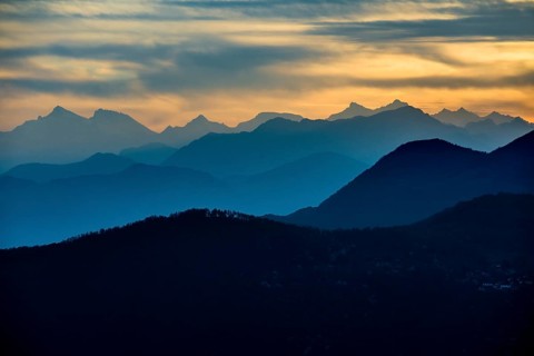 Mountain ranges in the haze