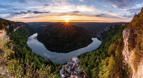 Sunset over Lac de Moron
