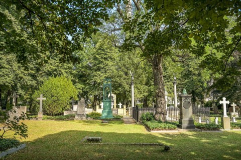 Invalidenfriedhof