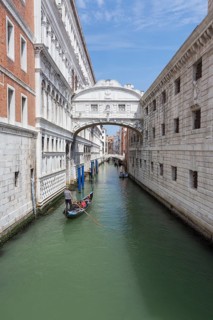 Gondola near sighs bridge