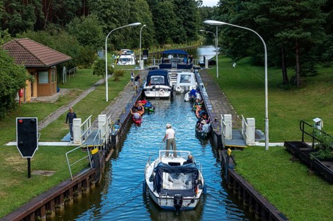Boats at the Deminer Lock