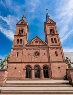 Einhard Basilica of St. Marcellinus and Peter with sculptures of the patron saints Marcellinus