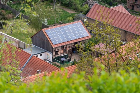 Scheune mit Solardach