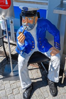 Ceramic figure