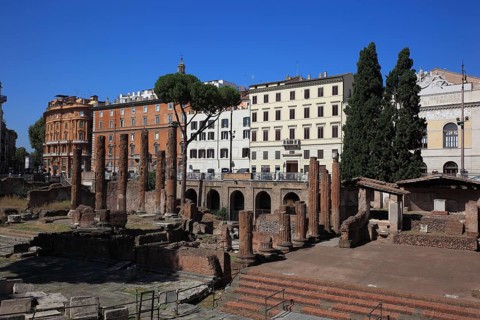 Largo di Torre Argentina