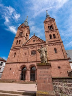 Einhard Basilica of St. Marcellinus and St. Peter with a sculpture of St. Peter the Patron Saint