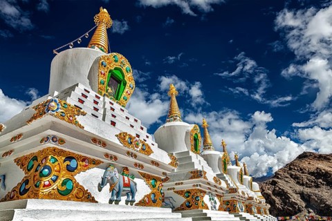 White chortens