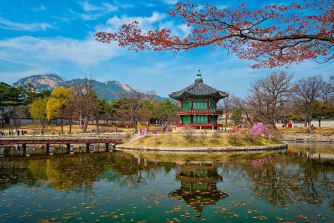 Hyangwonjeong Pavilion in Gyeongbokgung Palace