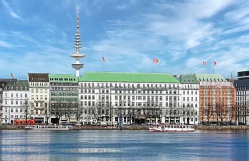 Neuer Jungfernstieg mit Fernsehturm