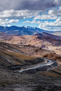Manali-Leh Highway road from Himachal to Ladakh