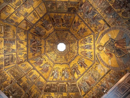 Mittelalterliche Mosaiken an der Decke des Baptisteriums
