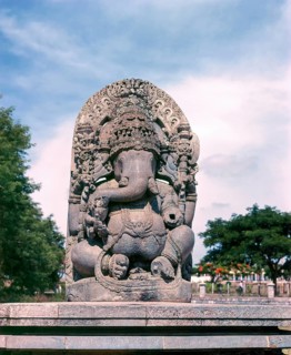 12th century Ganesha sculpture in Hoysaleswara temple in Halebid