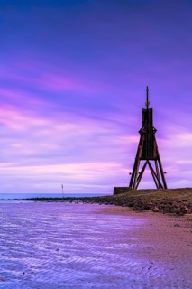Kugelbake an der Grimmershoern Bucht im Abendlicht