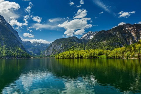 Hallstatter See lake mountain lake in Austria. Salzkammergut region