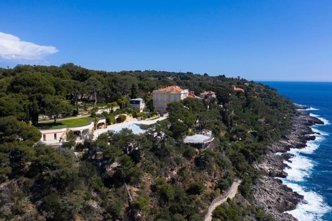 Aerial view of the Villa Del Mare estate at Cap Martin with pool and helipad