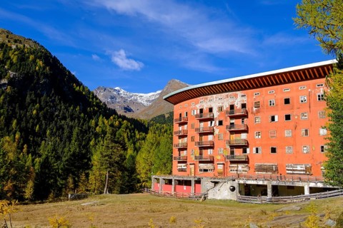 Former Hotel Paradiso