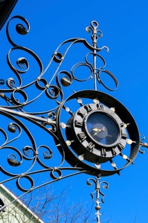 Nasenschild eines Optikers