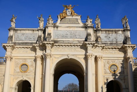 Arc Here Triumphal Arch