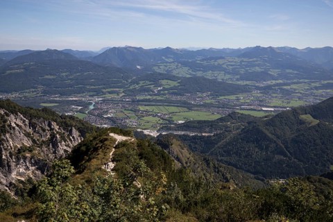 Blick auf die Salzach und Tauernautobahn