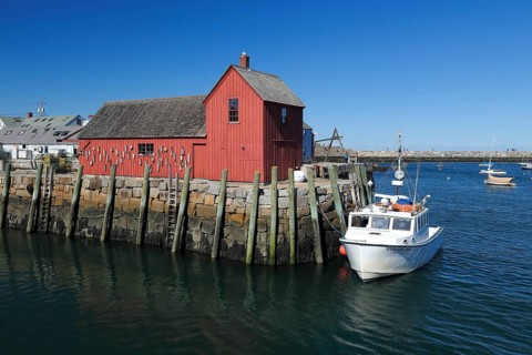 Fishing shack at Bradley Wharf
