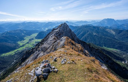 Hiking trail along a ridge