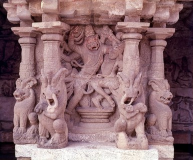 Narasimha incarnation of the Vishnu in kailasanathar temple