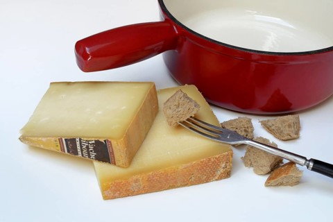Ingredients for cheese fondue