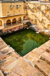 Panna Meena ka Kund stepwell in Amber