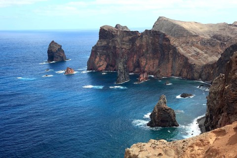 At Cap Ponta de Sao Lourenco