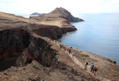 At Cap Ponta de Sao Lourenco