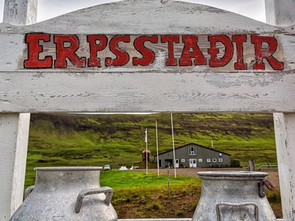 Wooden sign with the inscription Erpsstadir