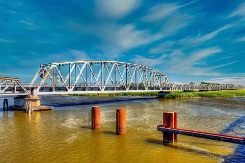 Meinigen Bridge over the Meiningen Stream near Ziengst
