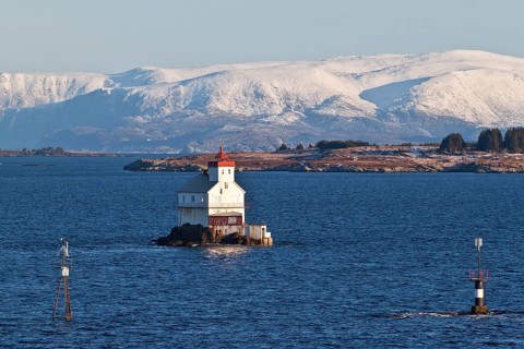 Stabben lighthouse and keeper's house