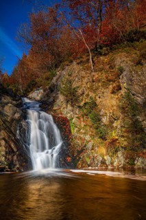 Herbststimmung am Wasserfall der Bayonne
