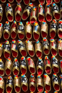 Set of turkish Ottoman leather slipper in bazaar in Istanbul