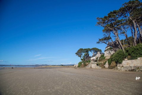 Sainte-Anne sandy beach in Douarnenez Bay