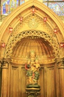 Notre Dame du Pilier in Chartres Cathedral