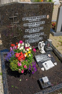 Tomb with floral decoration at St. Pelagius