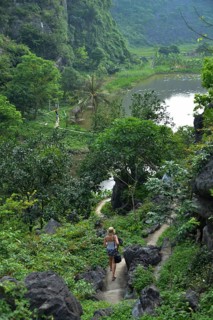 Valley near Bich Dong